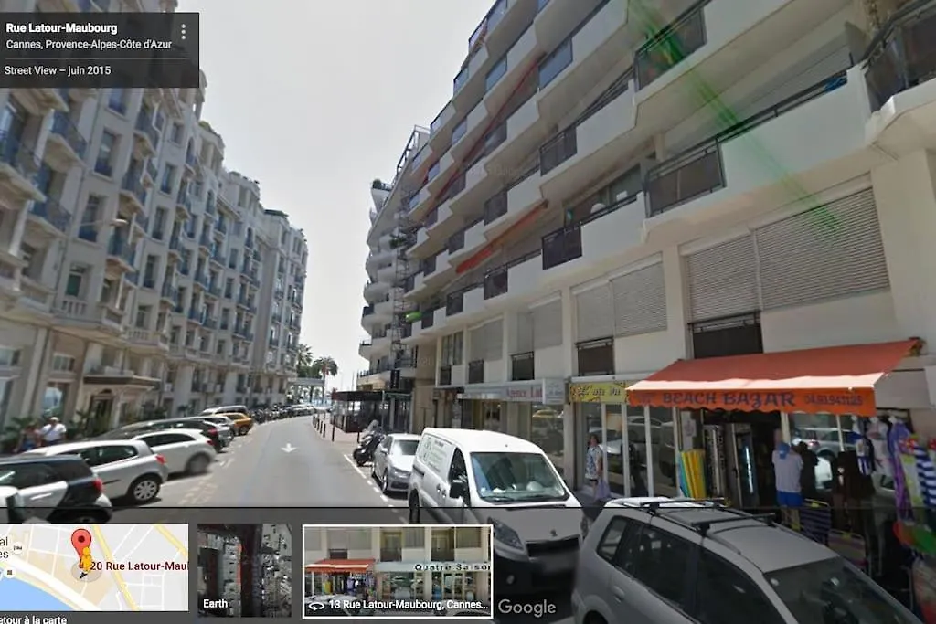 Cannes 2Pieces Croisette Martinez France